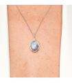 Dije de Piedra Luna Silver